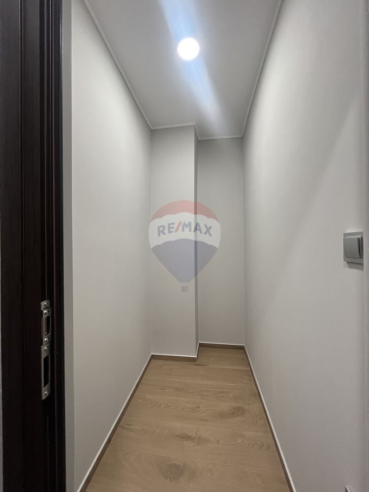 Тристаен апартамент, Базар Левски, гр. Левски ТМ