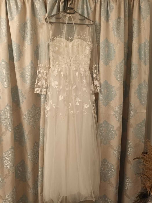 Rochie mireasa cicchi london,  stil romantic, noua, cu eticheta