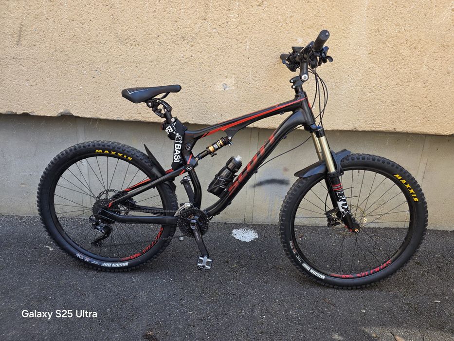 Bicicleta Scott Genius 750