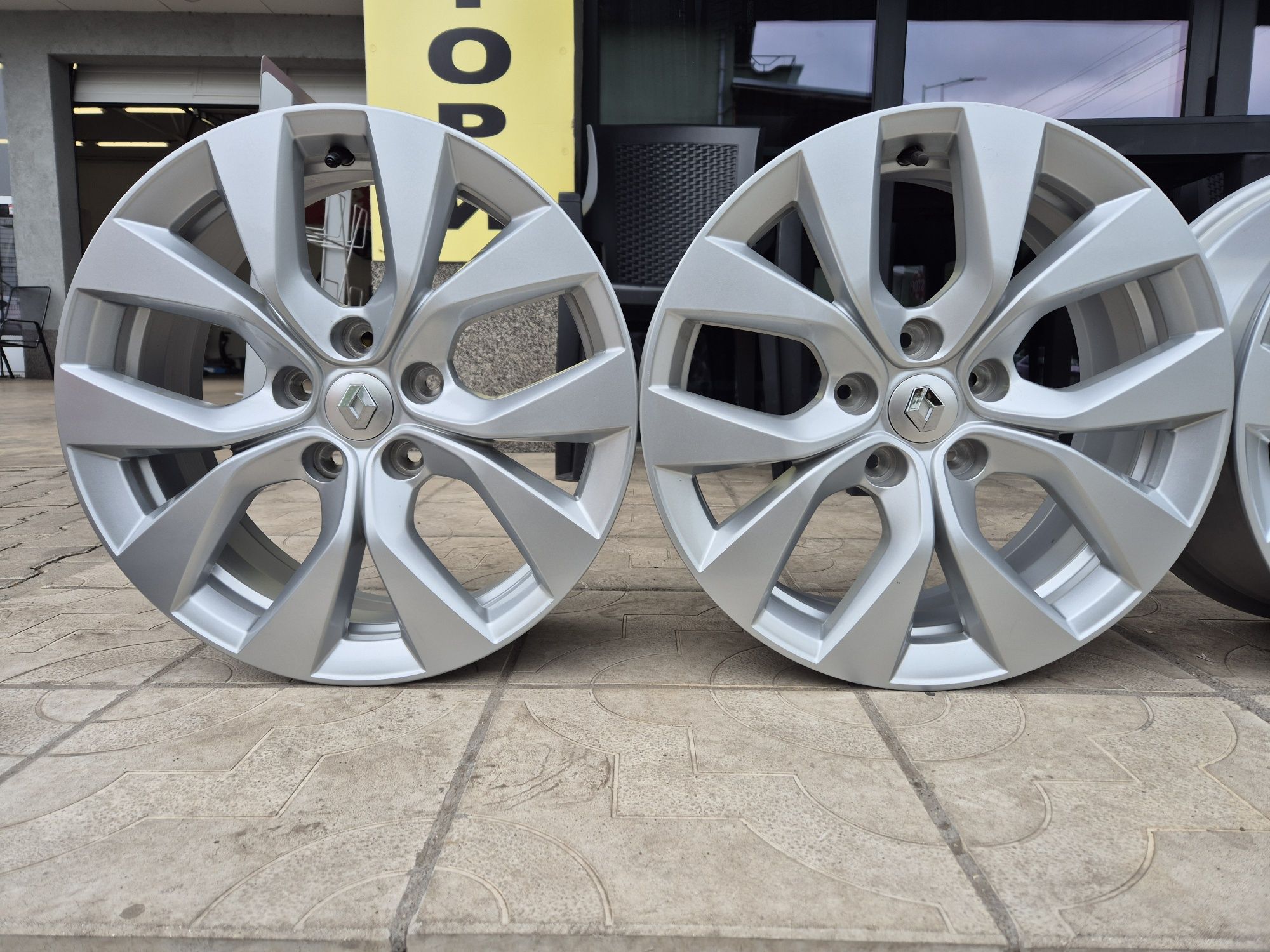 Оригинални Джанти Рено Аркана/Captur/Austral-17 цола/2019/5x114.3