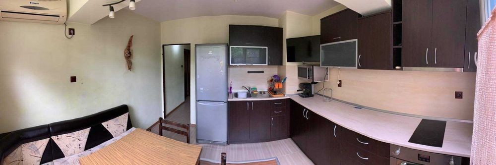 Дава се под наем Двустаен апартамент в Бургас, Братя Миладинови - 42 кв.м за 225 € - Снимка #1