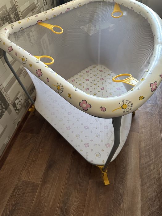 Продам детский манеж