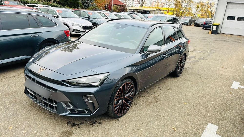 Cupra Leon CUPRA Leon SP 1.5 eTSI (150CP) Mild-Hybrid Garanție 2028