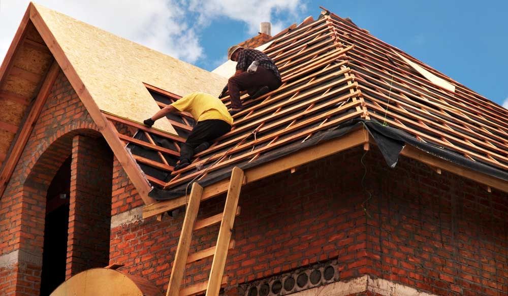 Executam acoperisuri si reparatii de la a-z