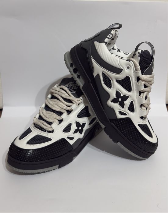 louis vuitton skate dark grey