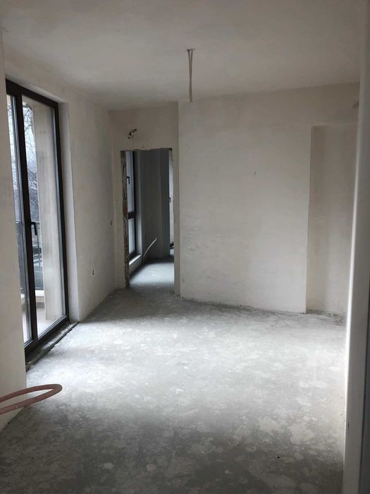 Продава се Тристаен апартамент в София, Изток - 102 кв.м за 2549 €/кв.м - Снимка #4