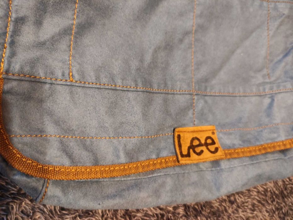 велурена ученическа чанта през рамо