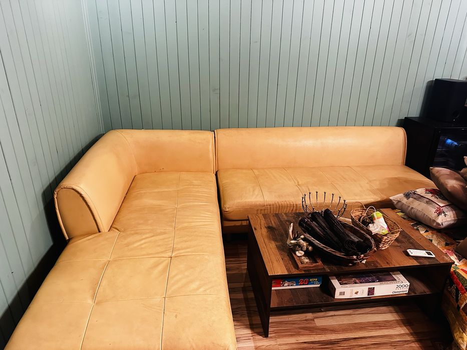 Кожена мека мебел