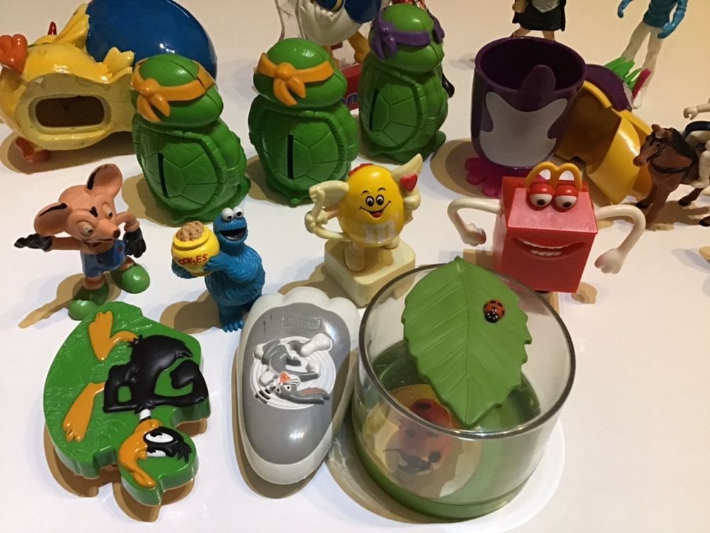 Разни детски фигури играчки промо+подарък