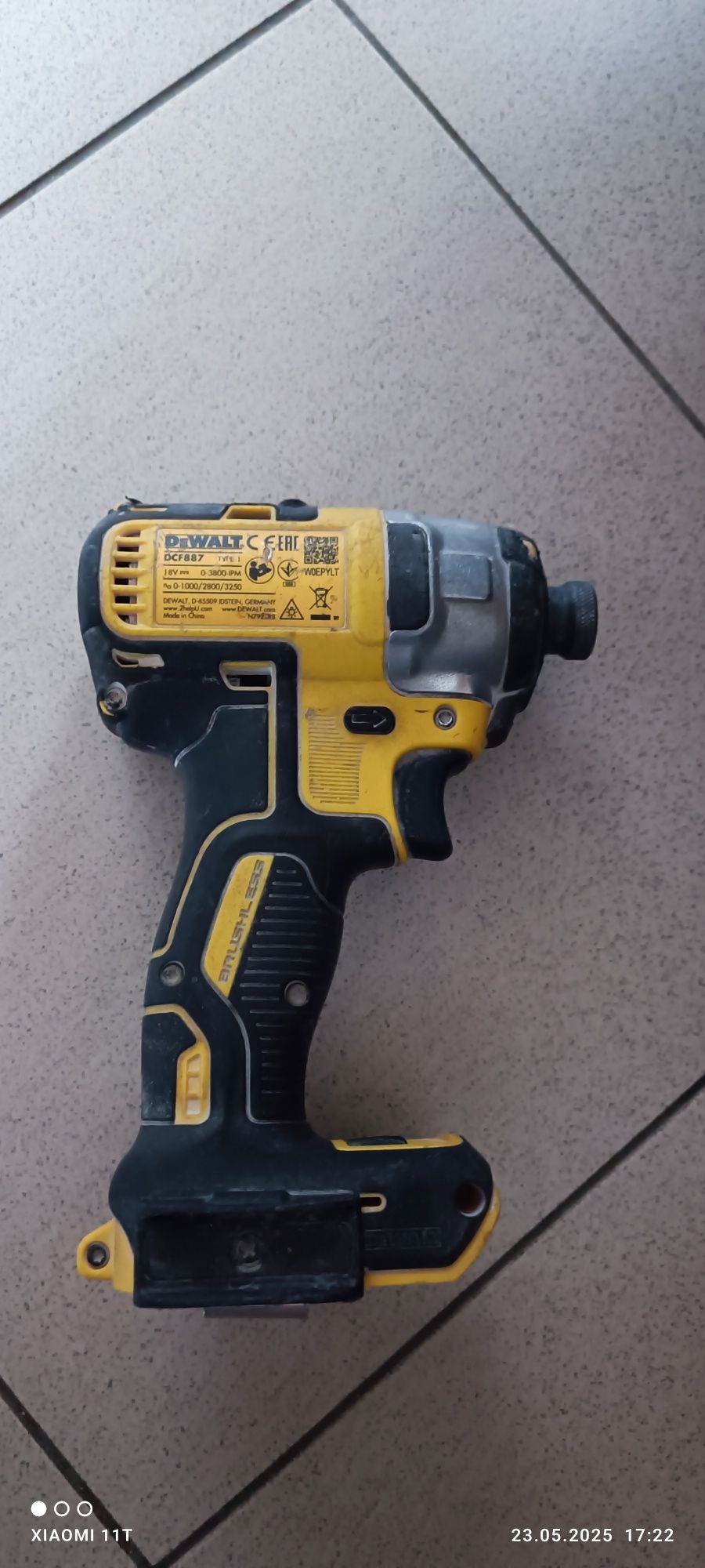 Ударен Инпакт на DeWalt