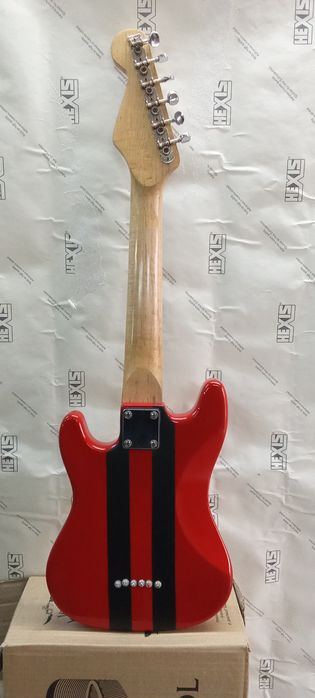 Детска китара с усилвател