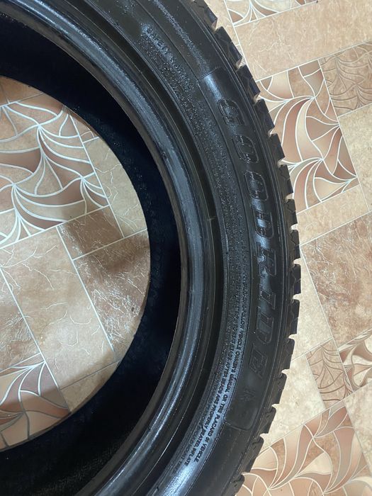 Зимние шины Goodride 215/55 r17 SW618 4 комплект