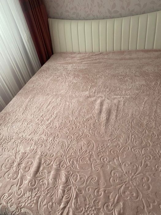 Покривало и спално бельо