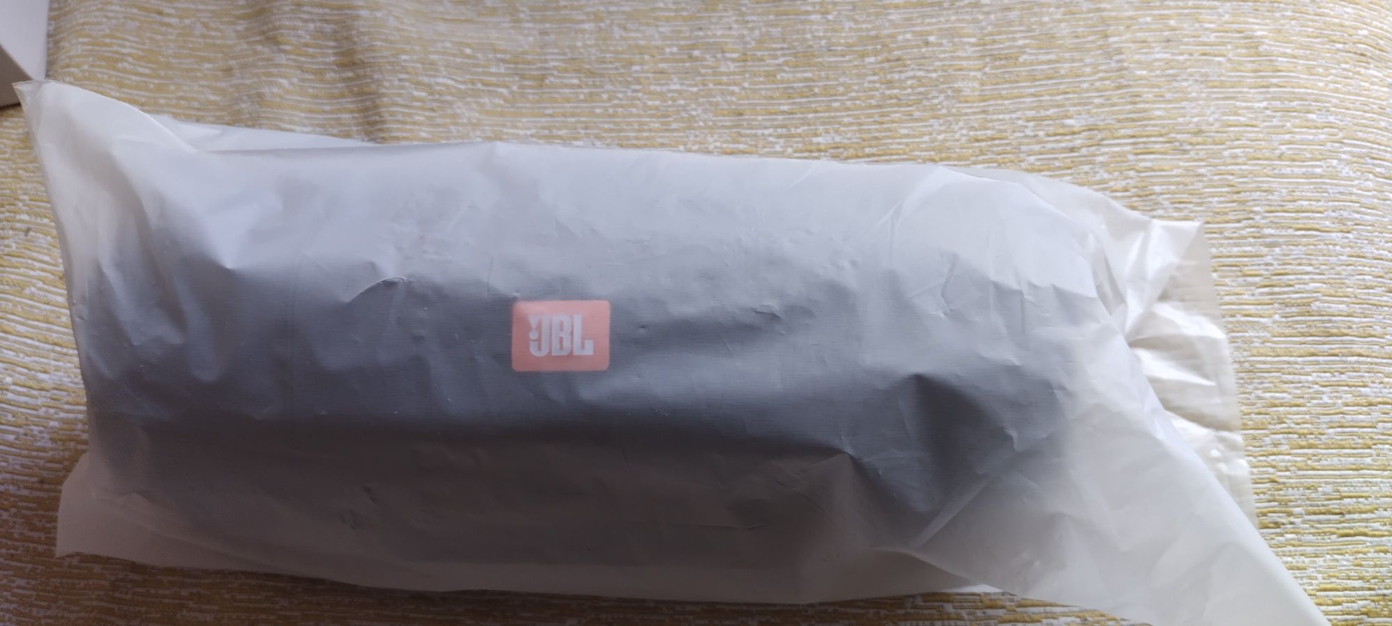 Преносима тонколона JBL Charge 3 2x10 W
