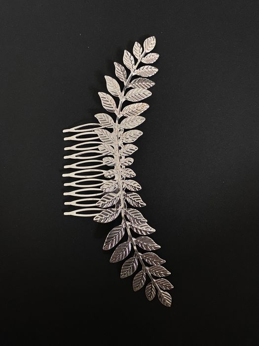 Diademă argintie, accesoriu de păr