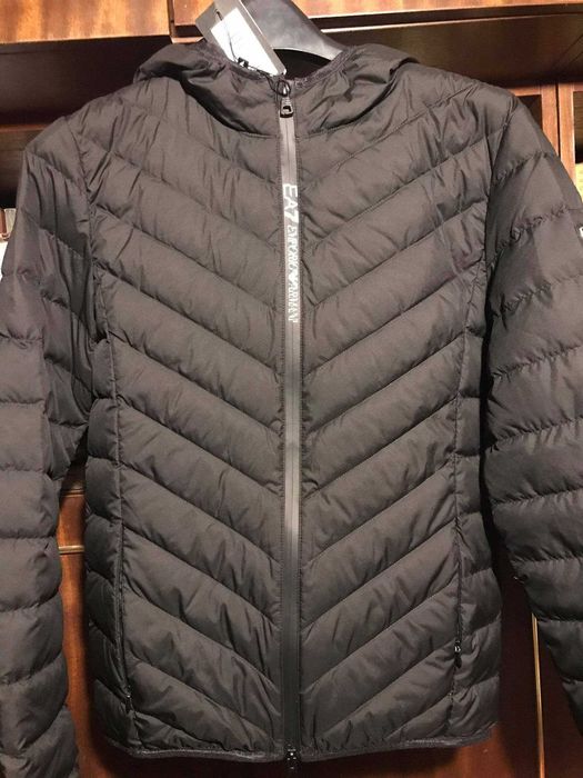 EA7 Emporio Armani Пухено яке