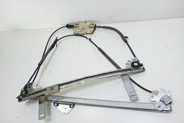 Macara stanga fata cabrio / cc Peugeot 307 prima generatie