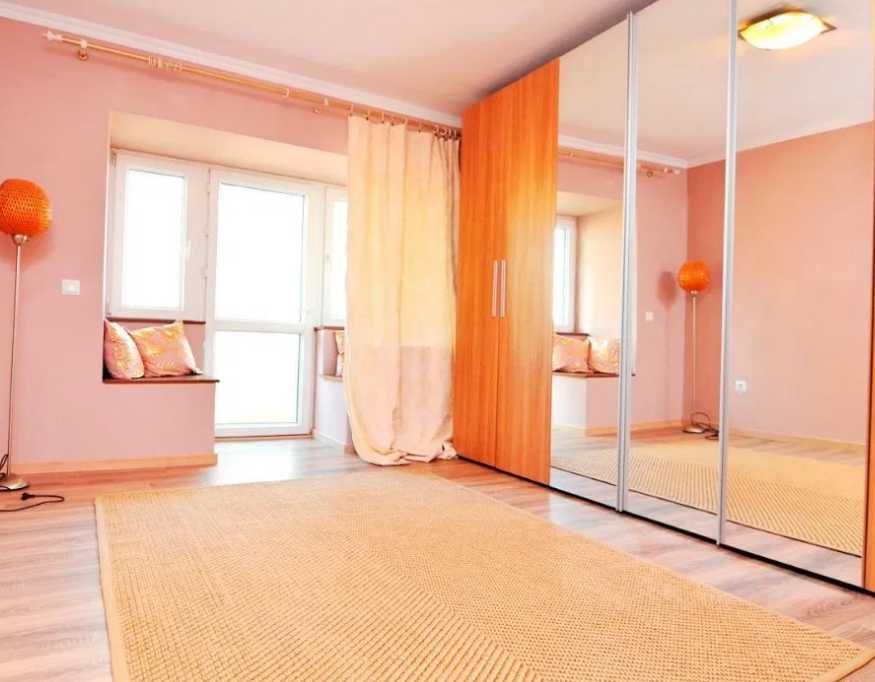 Продава се Тристаен апартамент в Бургас, Сарафово - 92 кв.м за 929 €/кв.м - Снимка #3