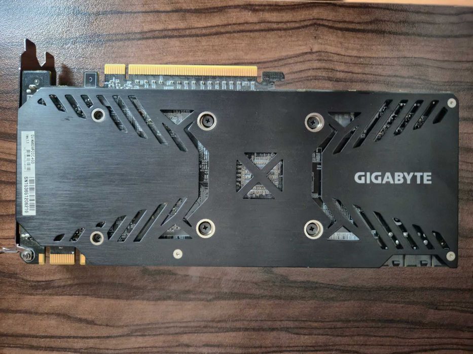 Видео карта GIGABYTE GeForce GTX 960 4GB Windforce