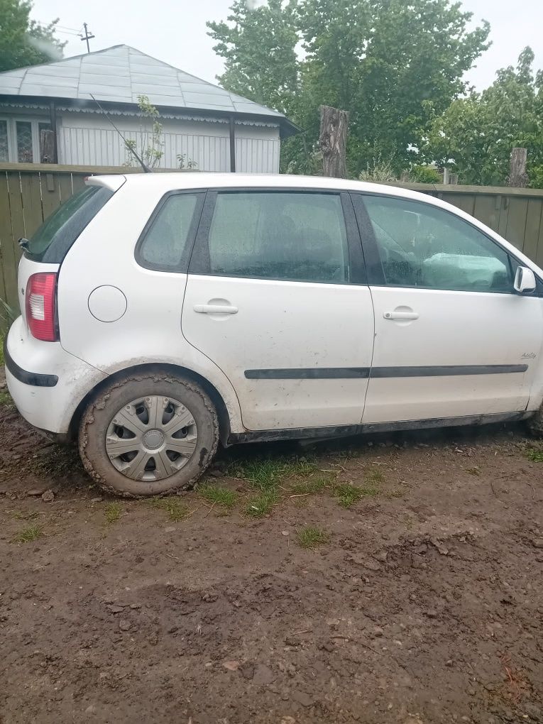 Volkswagen Polo 1.4 16V avariat!