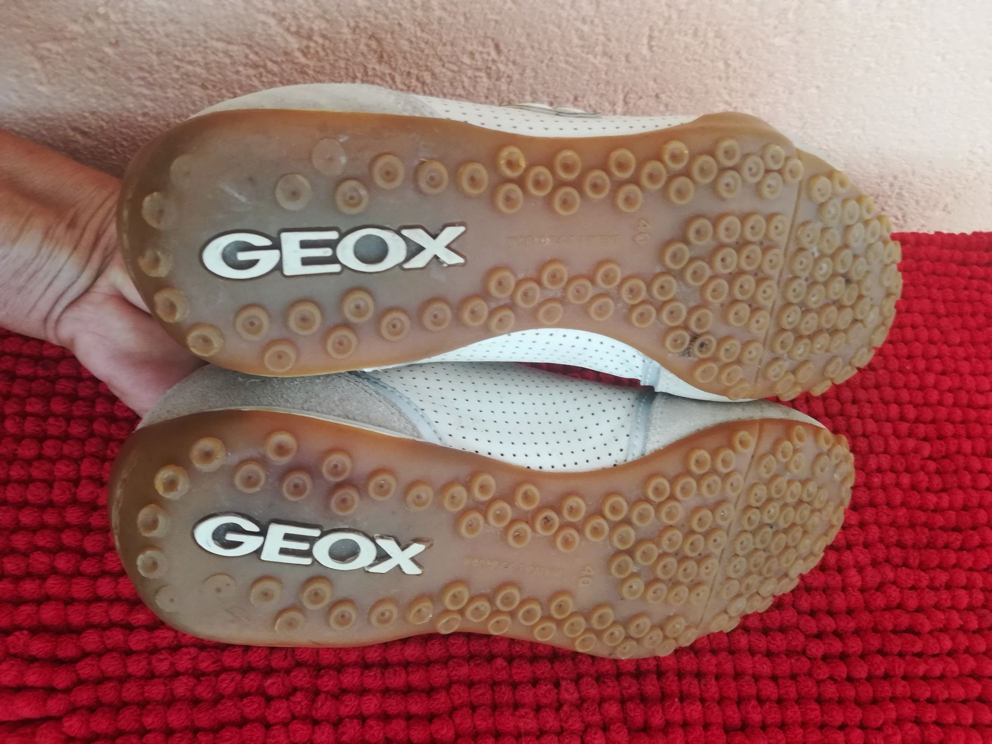 Adidași Geox nr 40 dama piele