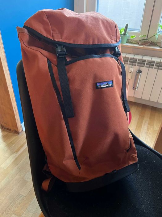 Раница Patagonia Fieldsmith Lid Pack 28L - Robin Brown