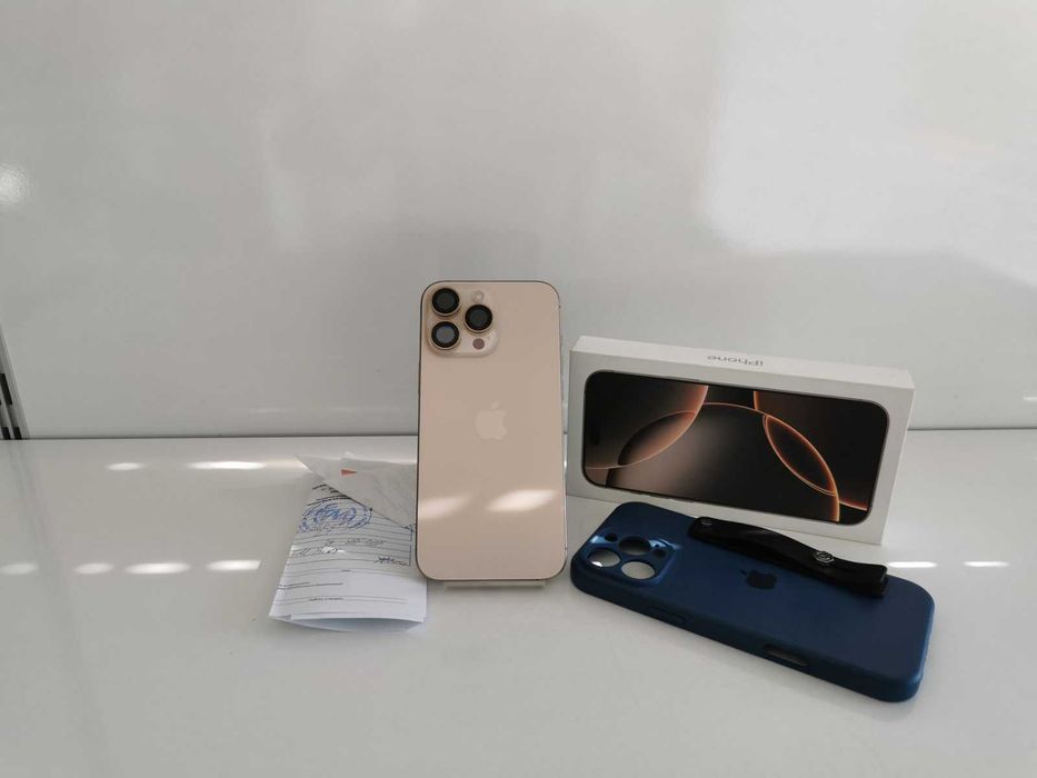 Apple iPhone 16 Pro Max 256Gb (гаранция до 06,08,27 Техномаркет)