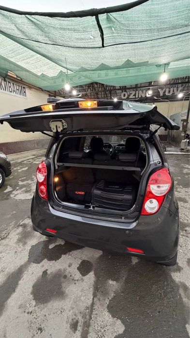 Spark sotiladi 2020 avtomat 4- pozitsiya