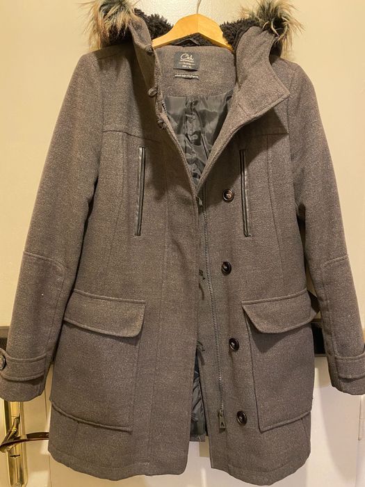 Палто сиво късо със качулка