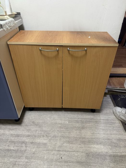 Небольшой шкафчик кухонный