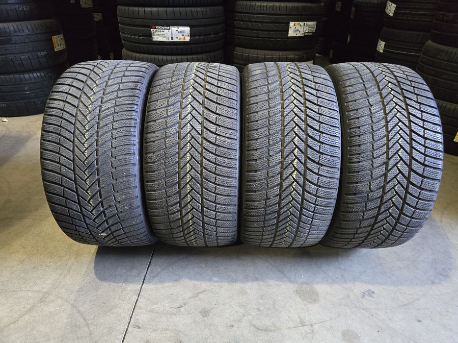 255/35/19 BRIDGESTONE 4бр