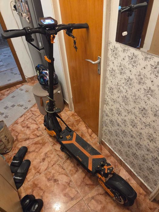 Trotineta electrica Kukirin G2 Max,aproape noua,doar predare personala
