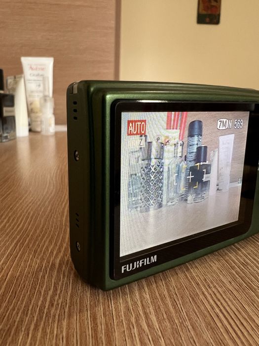 Фотоапарат Fujifilm Finepix, 7,2 Mp (+подаръци)