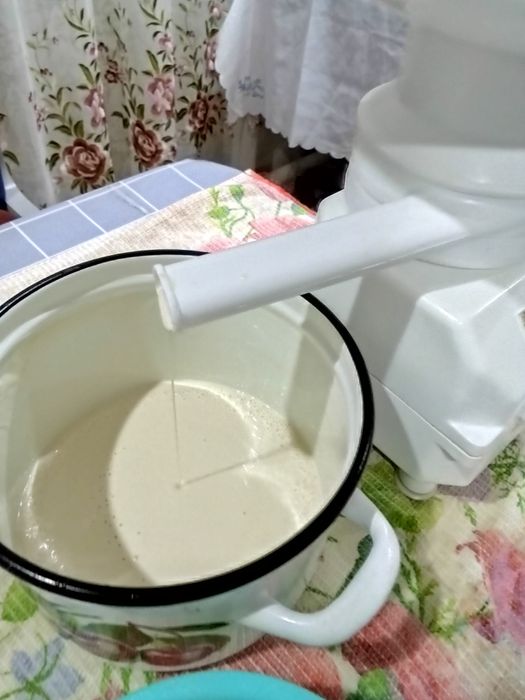 Сүт машинкасы сатылады