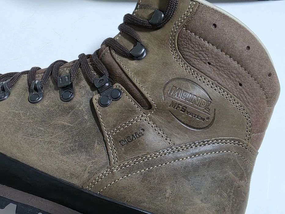 Meindl Borneo 2 MFS туристически боти 45 номер