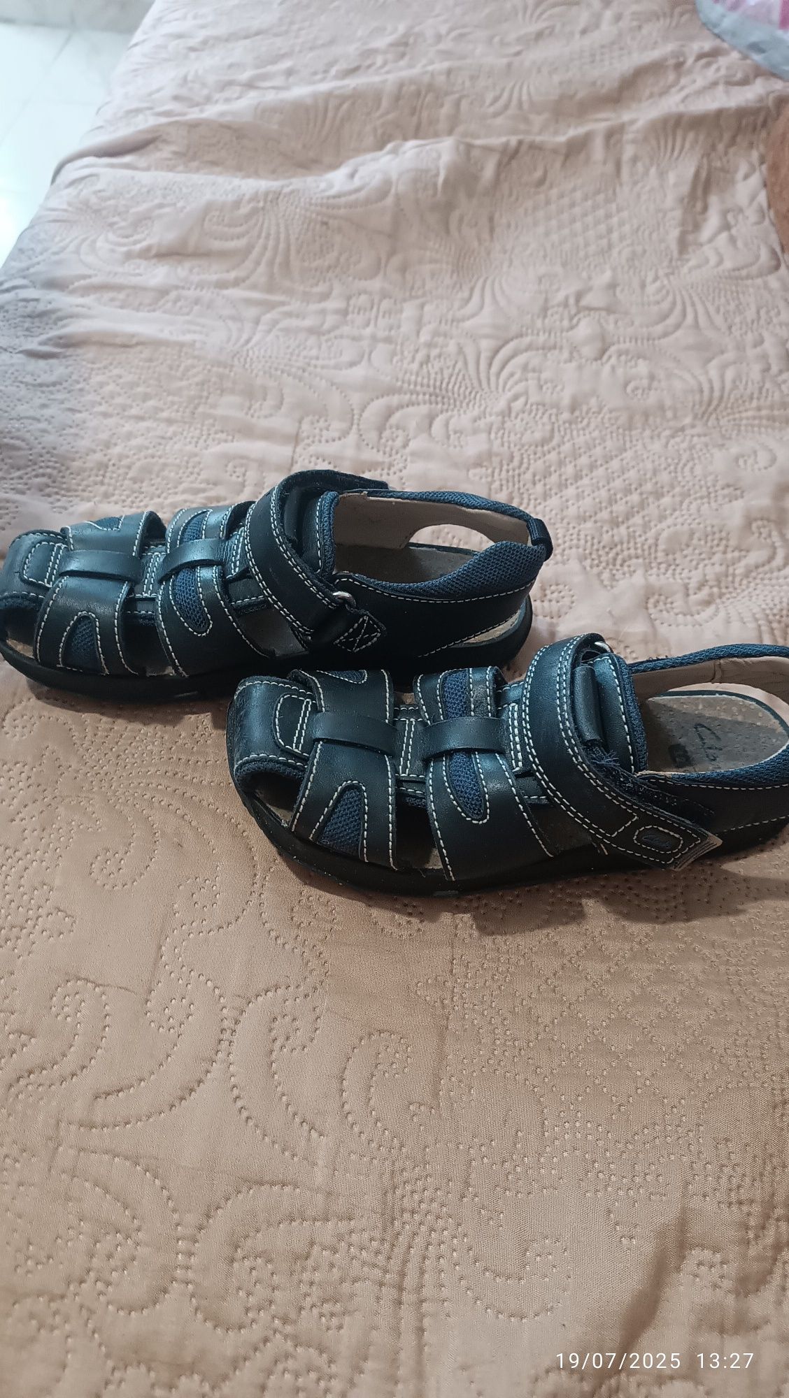 Детски сандали Clarks, размер 30