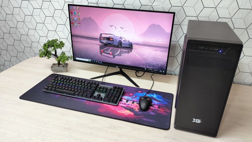 Мощный игровой компьютер XG в полном комплекте в идеальном состоянии