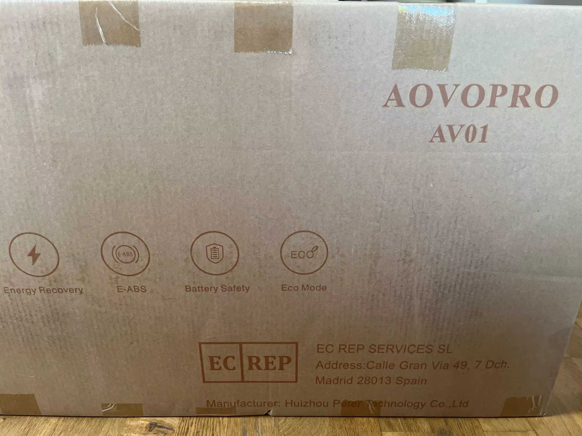 Продавам чисто нова електрическа тротинетка E1 PRO electric scooter