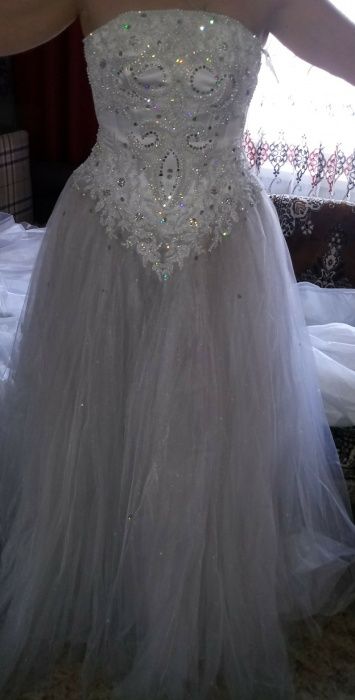 Продам свадебное платье 48 размера
