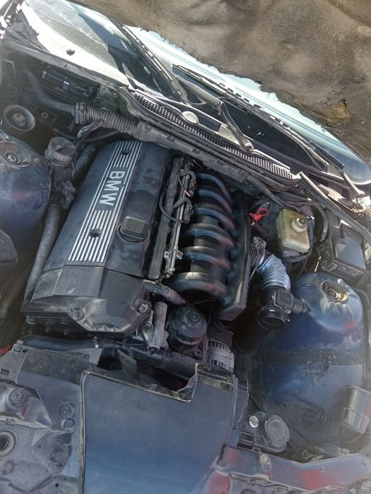 Vând e36 320i M50B20