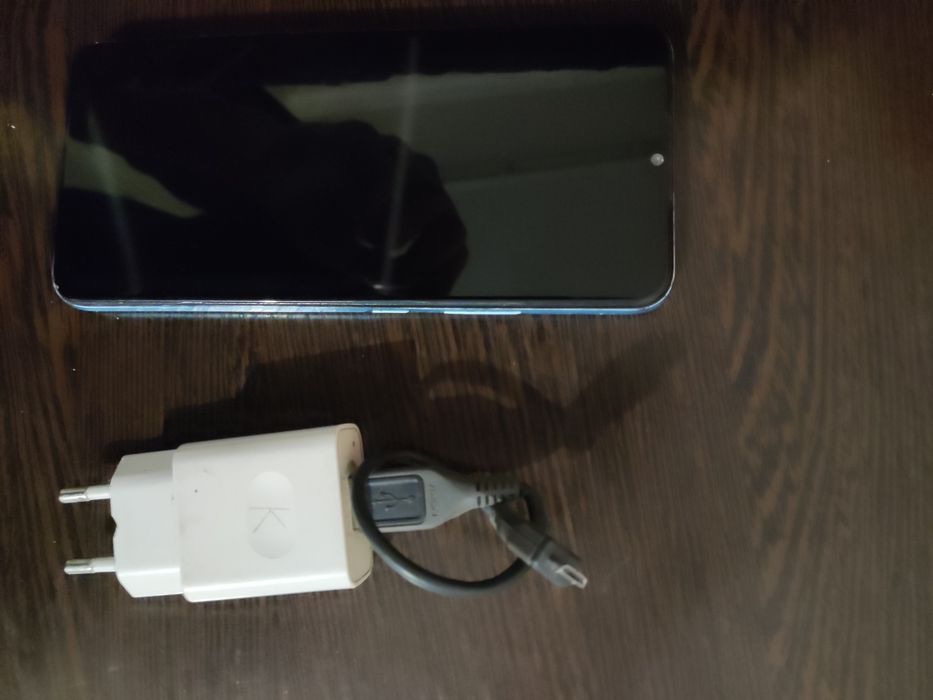 Продам Realme c21-y
