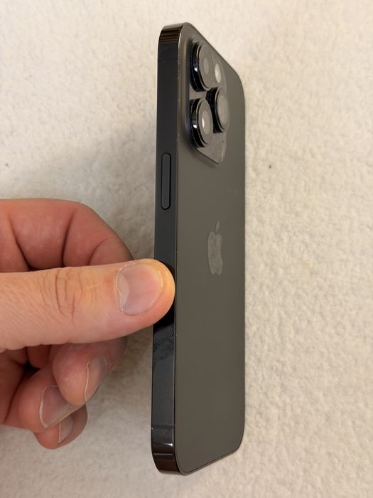 Iphone 14 pro 256 82% 9/10