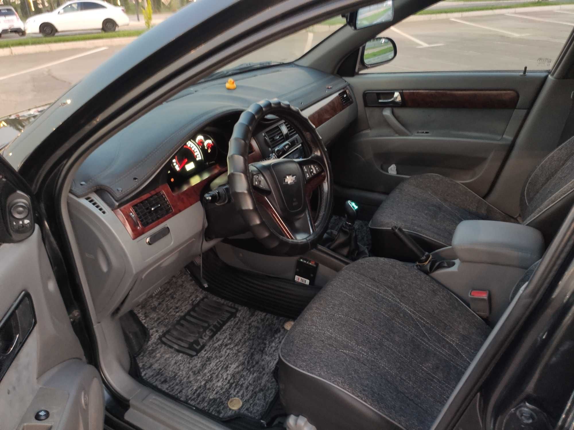 Chevrolet Lacetti Ласетти метан кондиционер