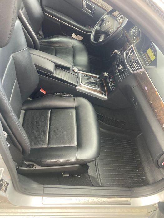 Mercedes E200 7 locuri 7 Gtronic