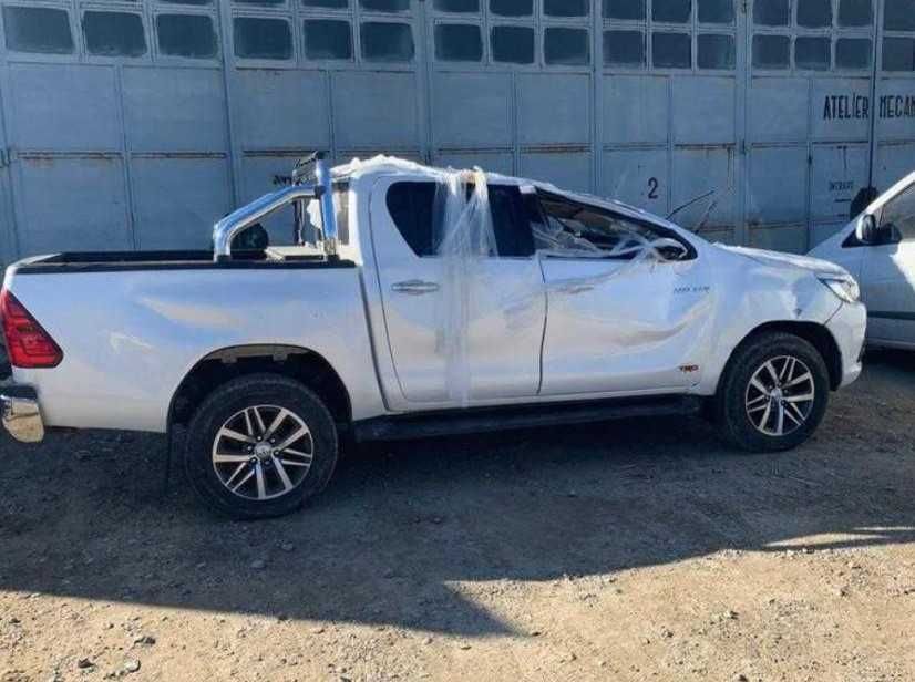 Toyota Hilux 2016-2024 dezmembrez