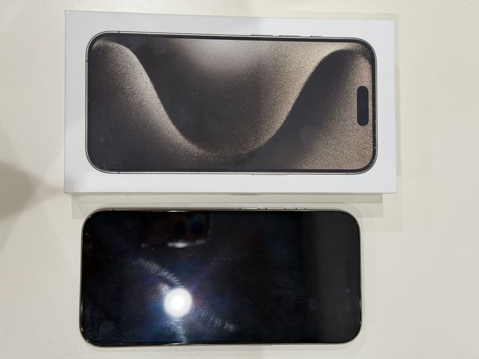 iPhone 15 pro 128Gb Titan