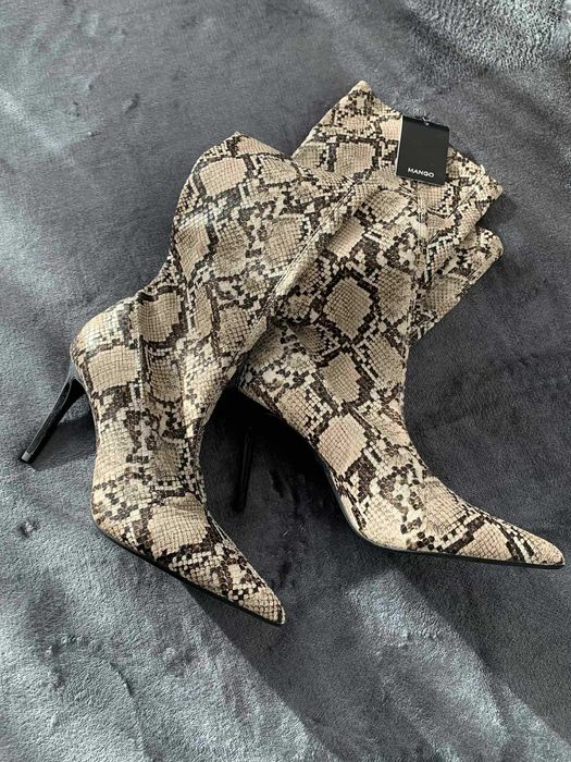 MANGO ботуши над коляното, нови