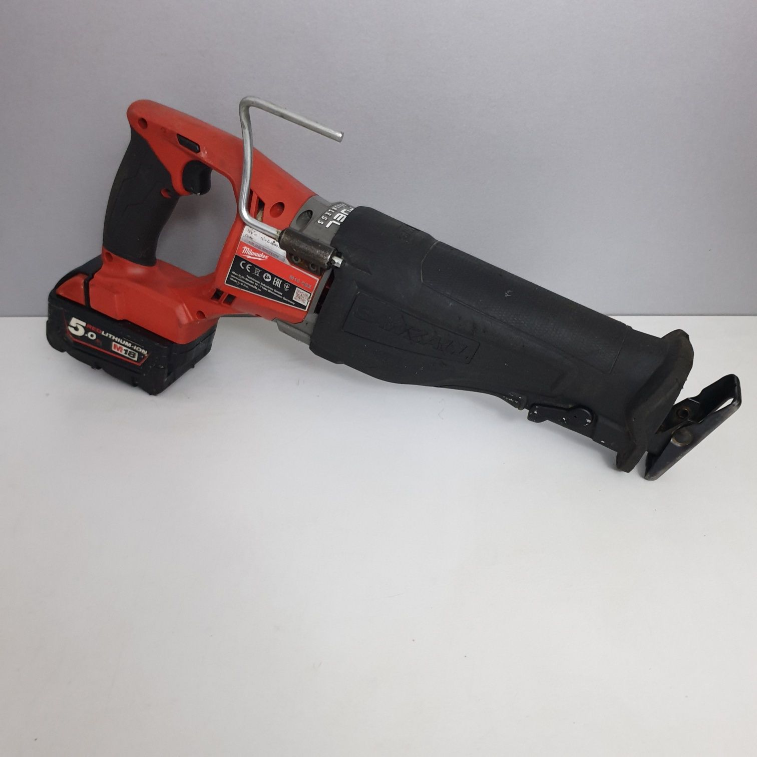 Milwaukee M18 CSX Fierăstrău sabie Brushless 5.0AH Li-Ion