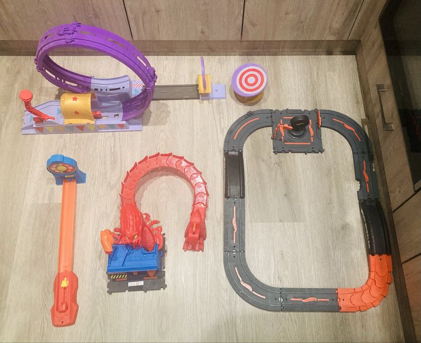 Писта Hot Wheels / Maqueen/ Макуин