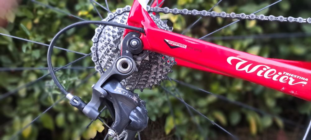 Fully карбон шосеен велосипед  Wilier triestina.it. ultegra